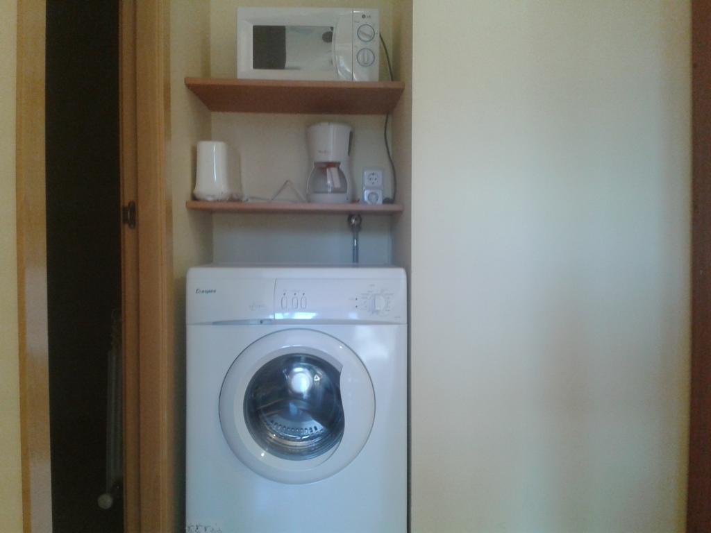 Apartamentos Fonda Finet Sant Felíu de Pallarols Szoba fotó